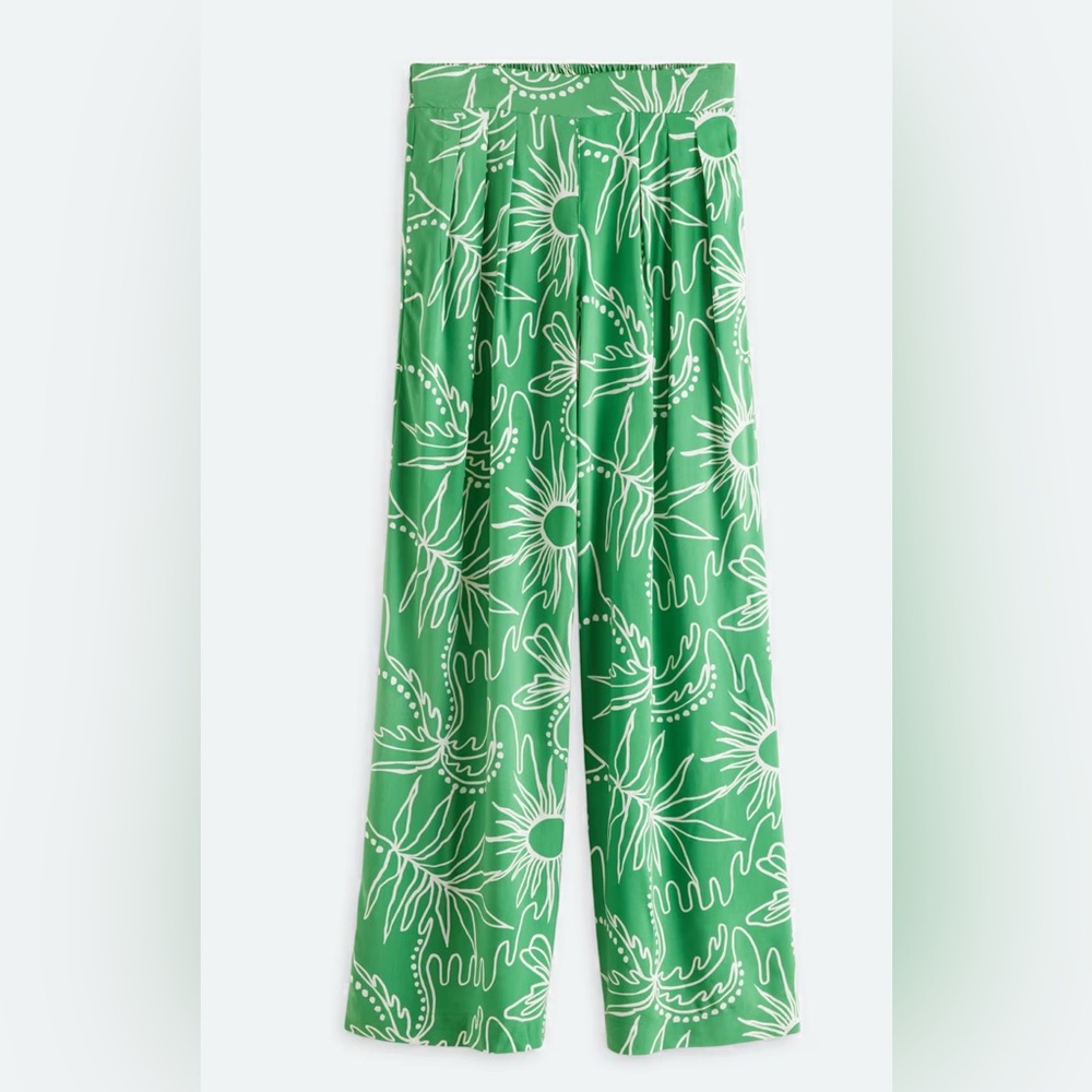 Tribal Green Leaf Print Wide-Leg Pants - Picture 4 of 8